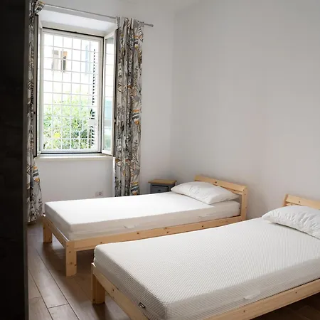 Apartment La Casa Che Accoglie Rome