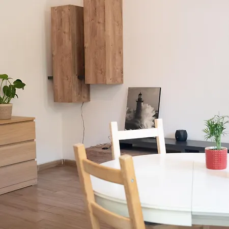 La Casa Che Accoglie * روما